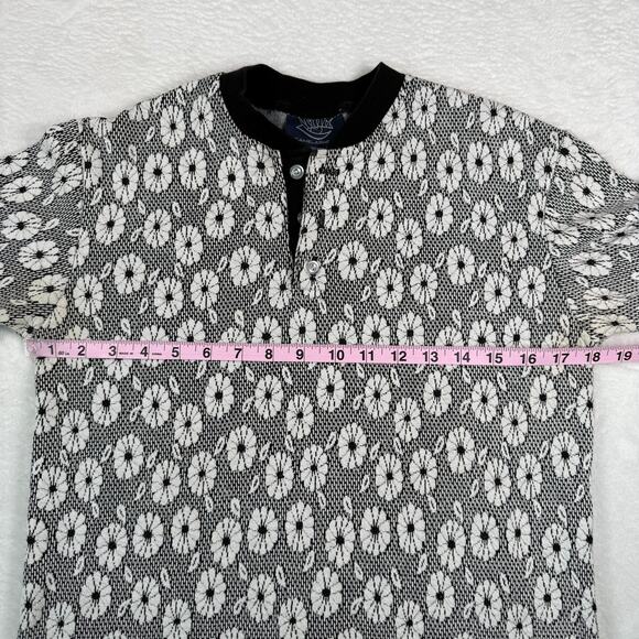 Vintage Camelashes Black and White Floral Daisy Knit Shirt Size Large - Picture 6 of 8